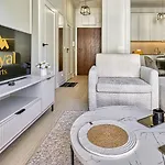 Zrodlo Izery Przy Gondoli Vip Sauna, Silownia, Bawialnia By Royal Aparts شقة *