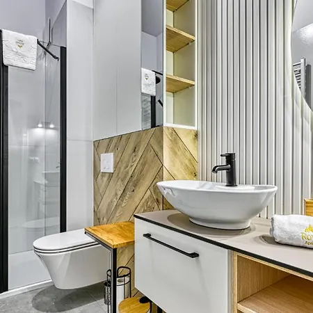 Zrodlo Izery Przy Gondoli Vip Sauna, Silownia, Bawialnia By Royal Aparts Lejlighed