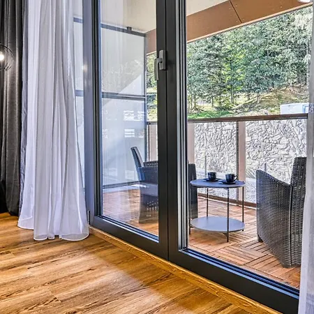 Zrodlo Izery Przy Gondoli Vip Sauna, Silownia, Bawialnia By Royal Aparts